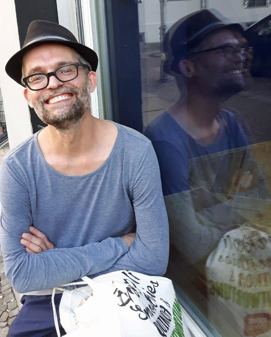 Max Sudhues, Künstler und Lehrer am Campus Hannah Höch